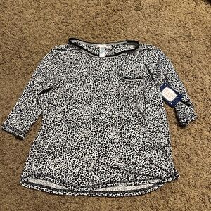 Women's Black and White Leopard Print Top